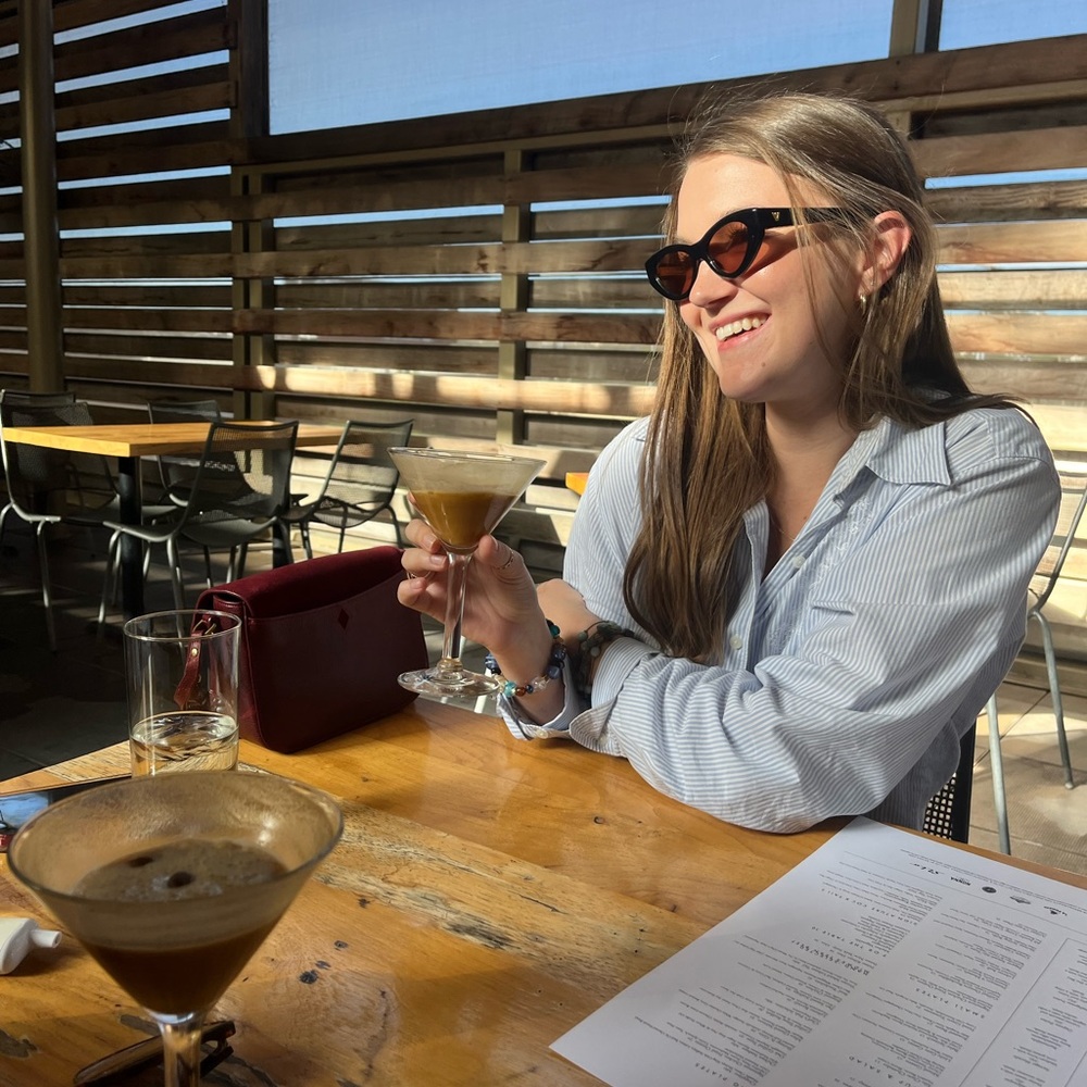 Meet your Posher, Lauren